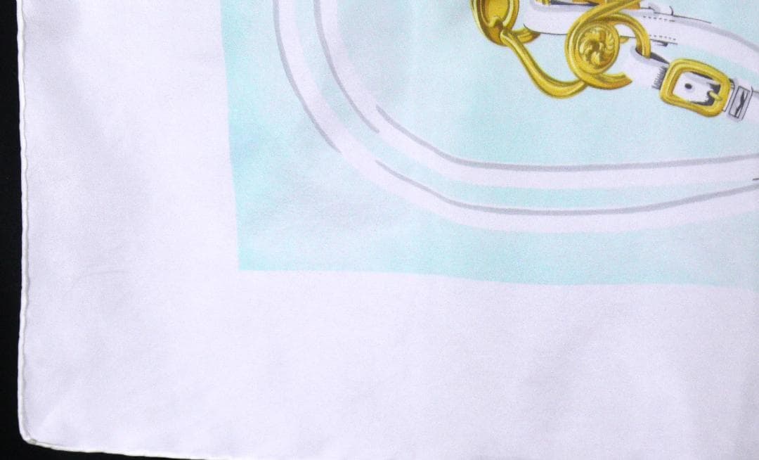 HERMES エルメス　大判スカーフ　カレ90　 D469