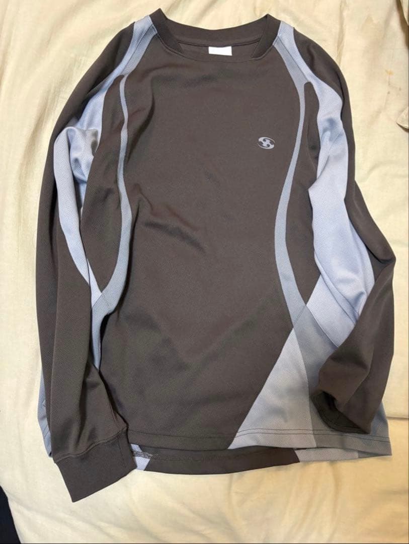 トップス sansangear