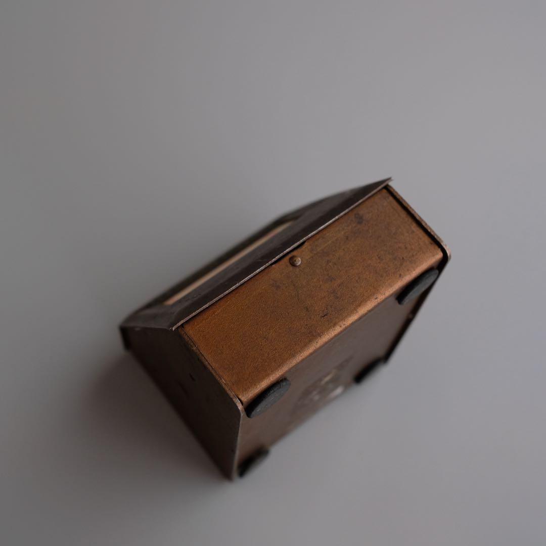 1920年代アメリカ製アンティーク、Bates社真鍮＋鉄製の卓上インデックス文具