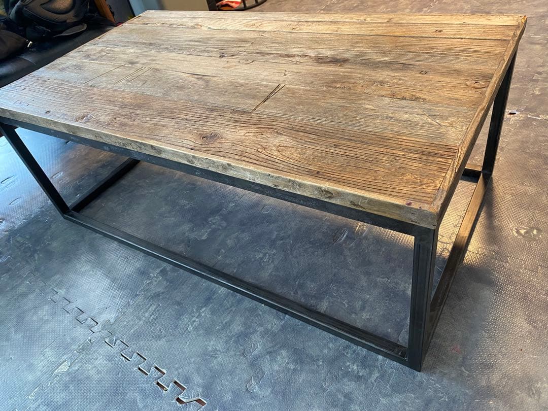 クラッシュゲート リビングテーブル