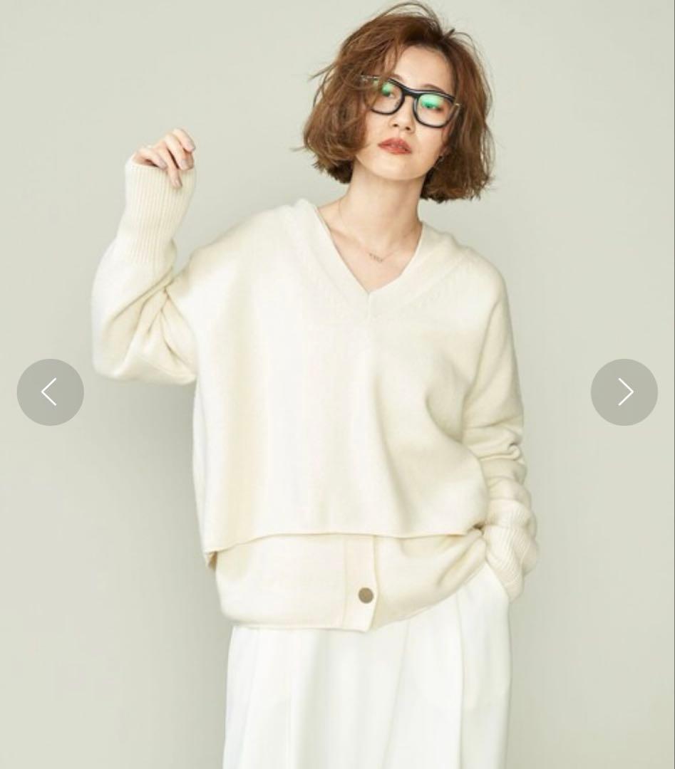 【美品CONTE】Vネックニット ホワイト　辺見えみり