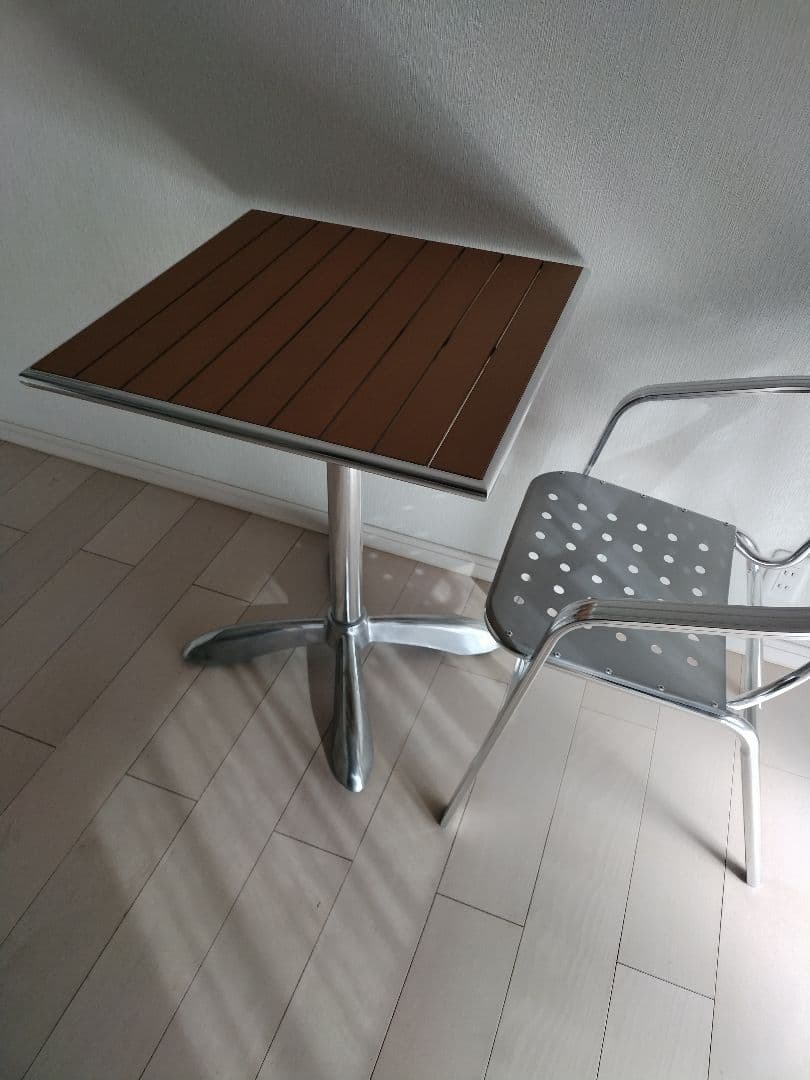 ダルトン　ALUMINUM CAFE TABLE＆ chair