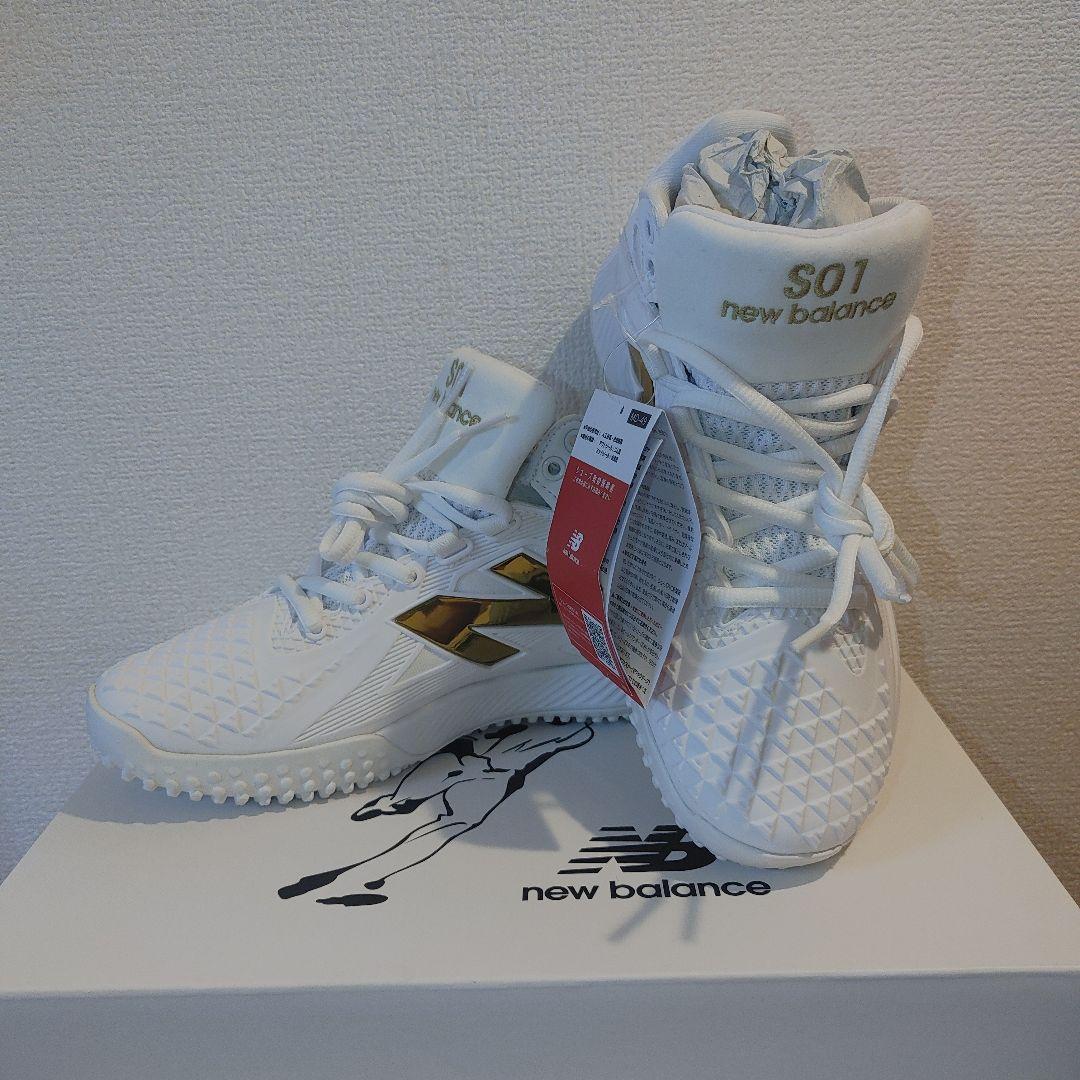 ニューバランス　トレーニングシューズ 24.5cm　ホワイト×ゴールド　大谷翔平