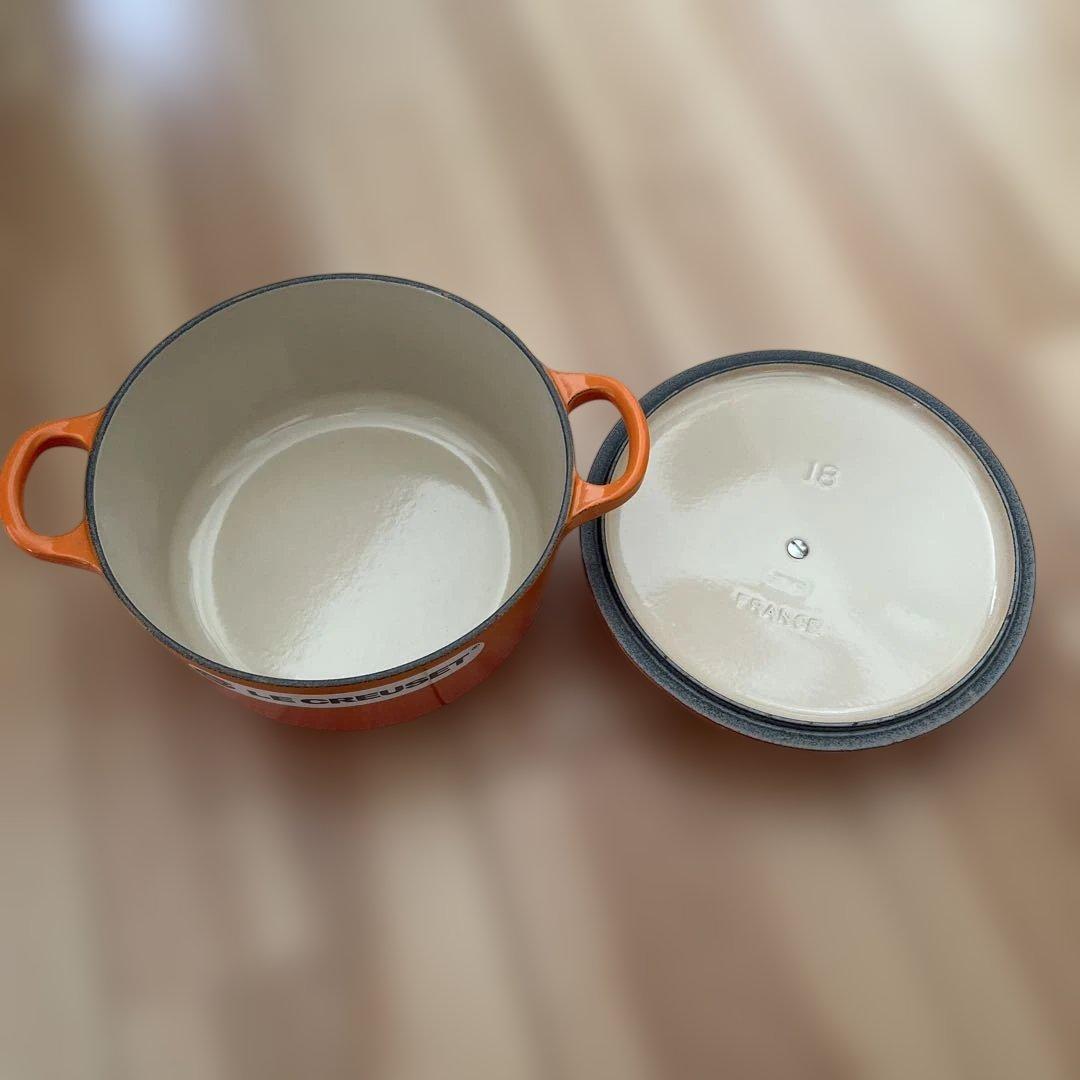 LE CREUSET 両手鍋　オレンジ　18センチ