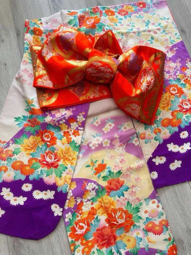 女の子 お祝い着 振袖 四季花模様 着物と帯のセット 七五三 レトロ 紫色