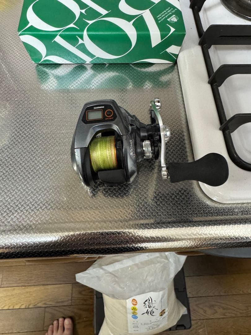 割引き中11月11日までSHIMANO バルケッタ300両軸リール 右ハンドル