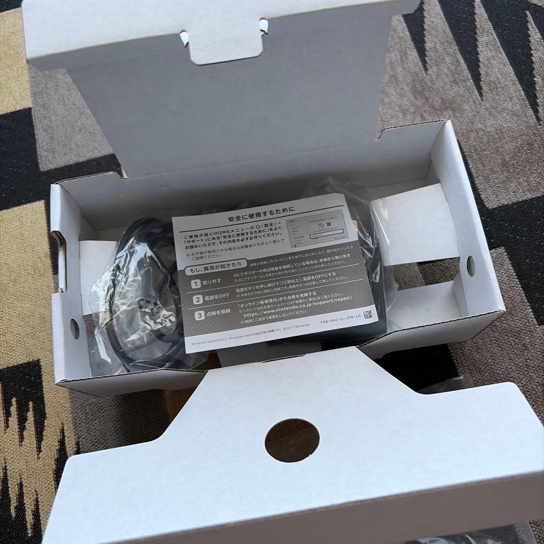 Switchライトブラック　美品
