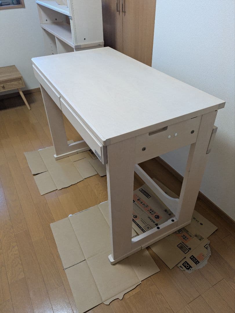 イトーキ学習机　４点セット