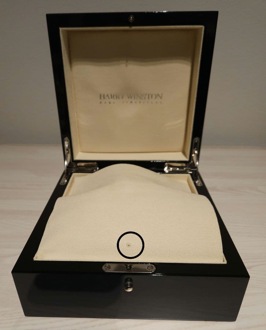 HARRY WINSTON　 時計ケース　 取り扱い説明書　箱セット　お値下げ✨