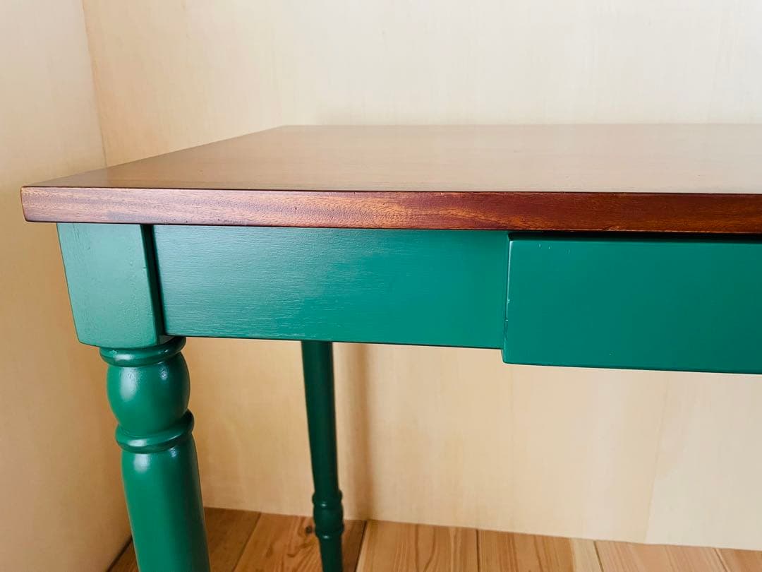 マホガニー材/デスク/机/テーブル/花台/飾り台/ろくろ脚/カフェ/アンティーク