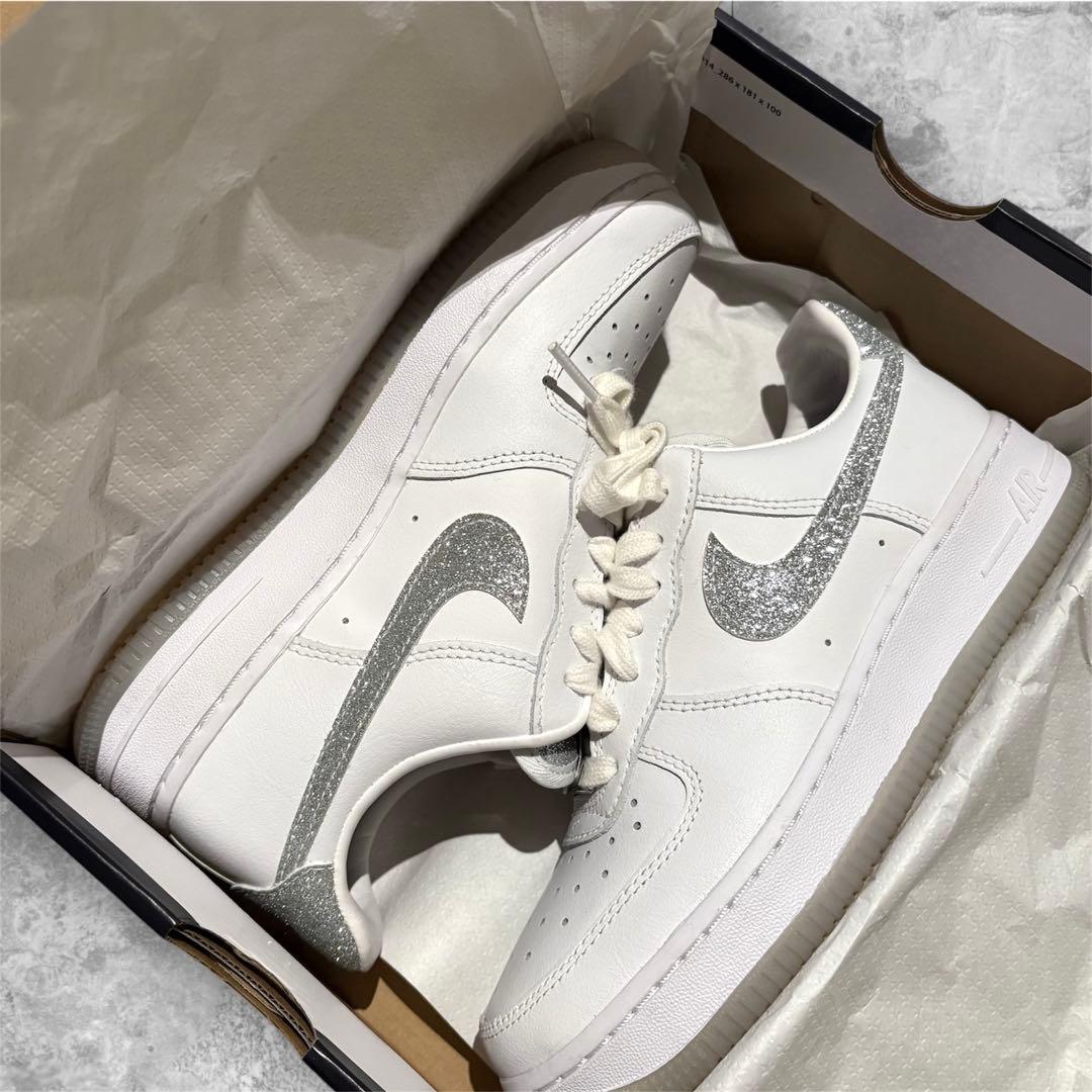 ナイキ エアフォース1 07 LX 22.5cm ホワイト/シルバー