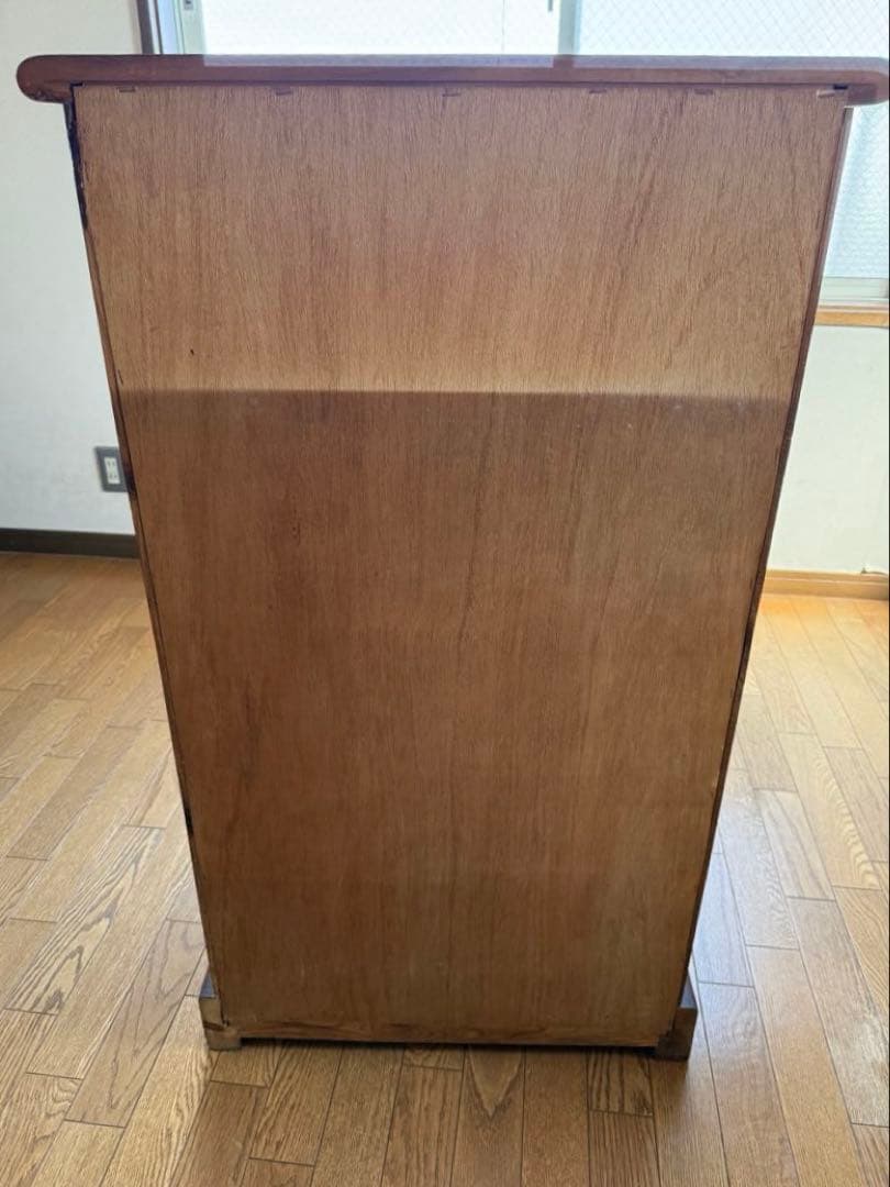 誠工舎　花柄タイル装飾　木製チェスト