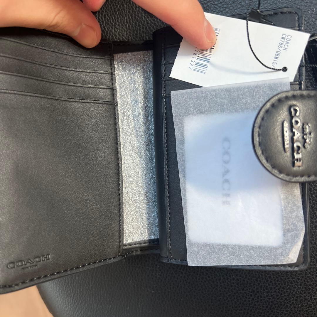 @*✨様 新品 COACH 二つ折り財布