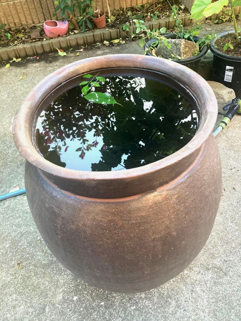 古民家。昭和レトロ。陶器製水鉢 。鉢カバー。和風庭園。ダークブラウン60㎝。