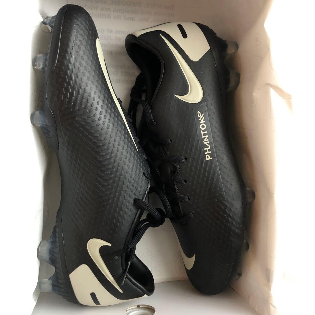 ナイキ　ファントムby you 26.0cm