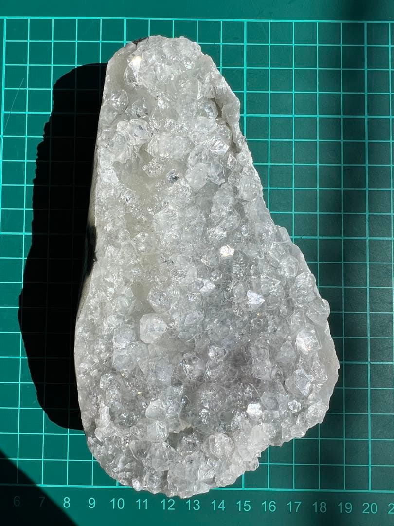 アポフィライト　台座付き　魚眼石 パワーストーン クラスター　自然石　原石②