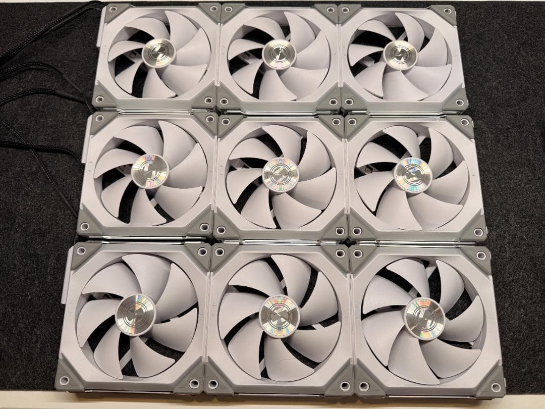 Lianli UNI FAN SL120 RGB WT 3Pack 3つセット