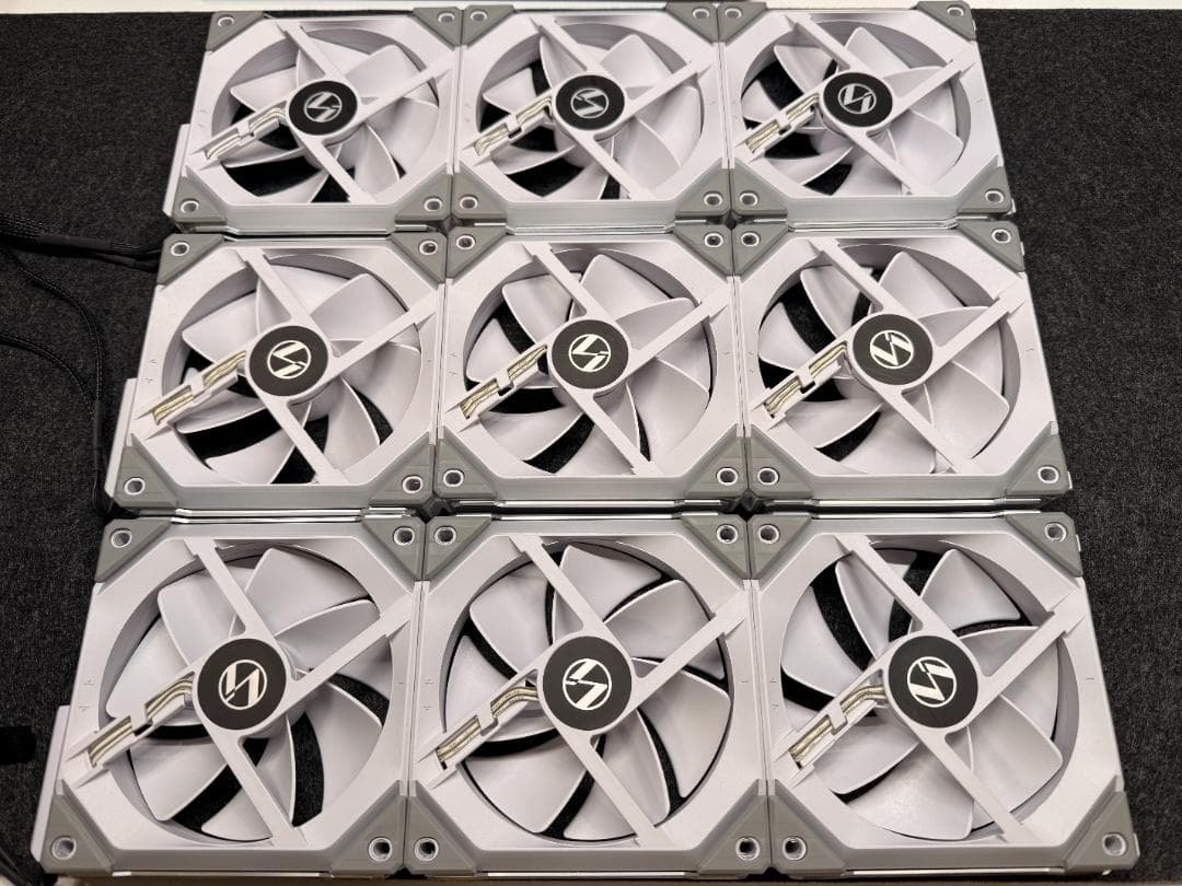 Lianli UNI FAN SL120 RGB WT 3Pack 3つセット