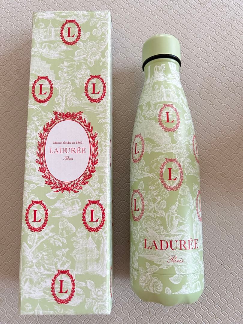 【新品未使用】LADURÉE ステンレス水筒 緑色 ロゴ入り オリジナルボックス