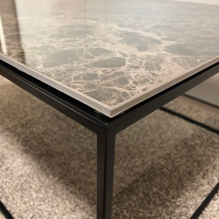 【かずきんぐ】リビングテーブル　ローテーブル　カリガリス