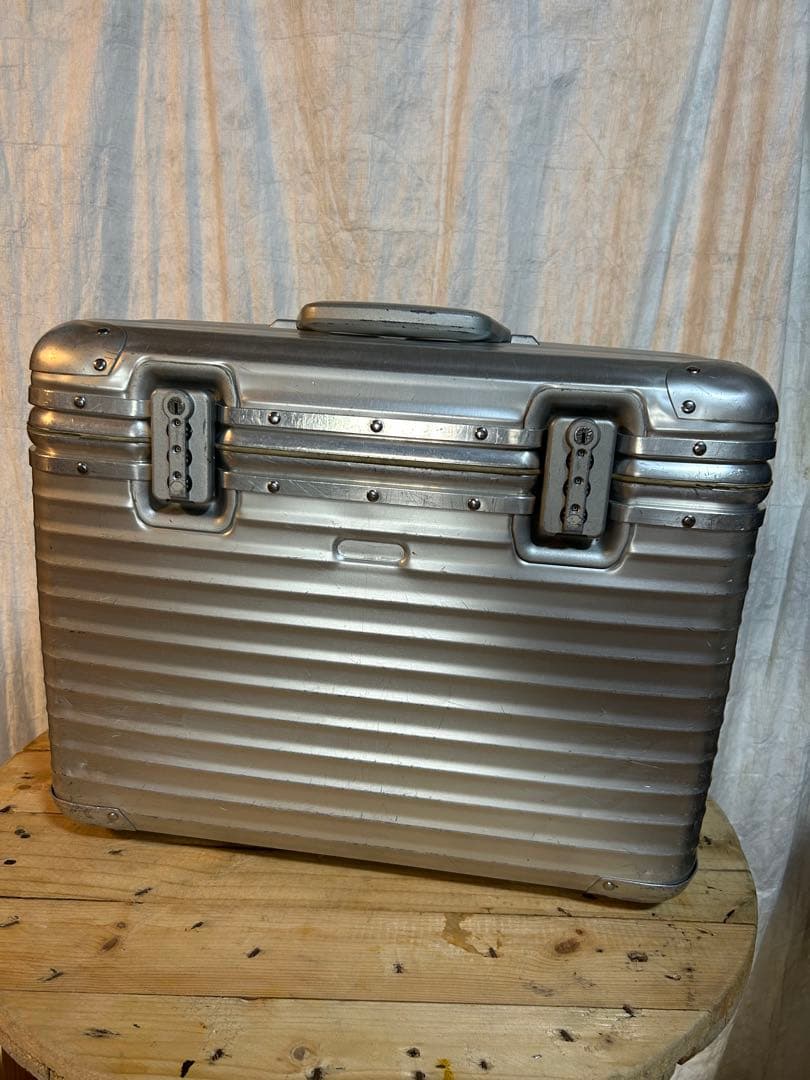 RIMOWA パイロット　トロリー　二輪