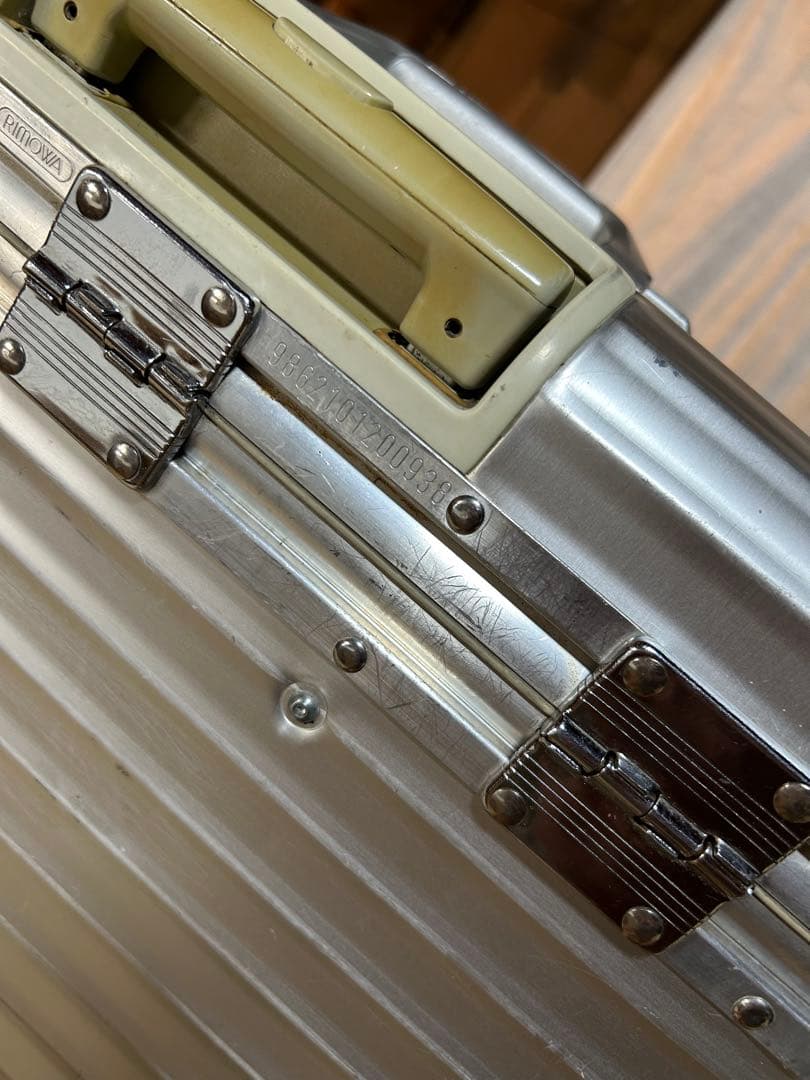 RIMOWA パイロット　トロリー　二輪