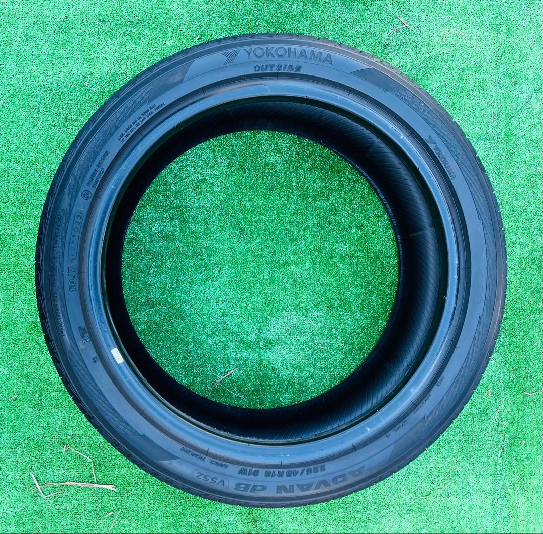 225/45R18 ,ヨコハマ　アドバン　dB　V552　,2023年