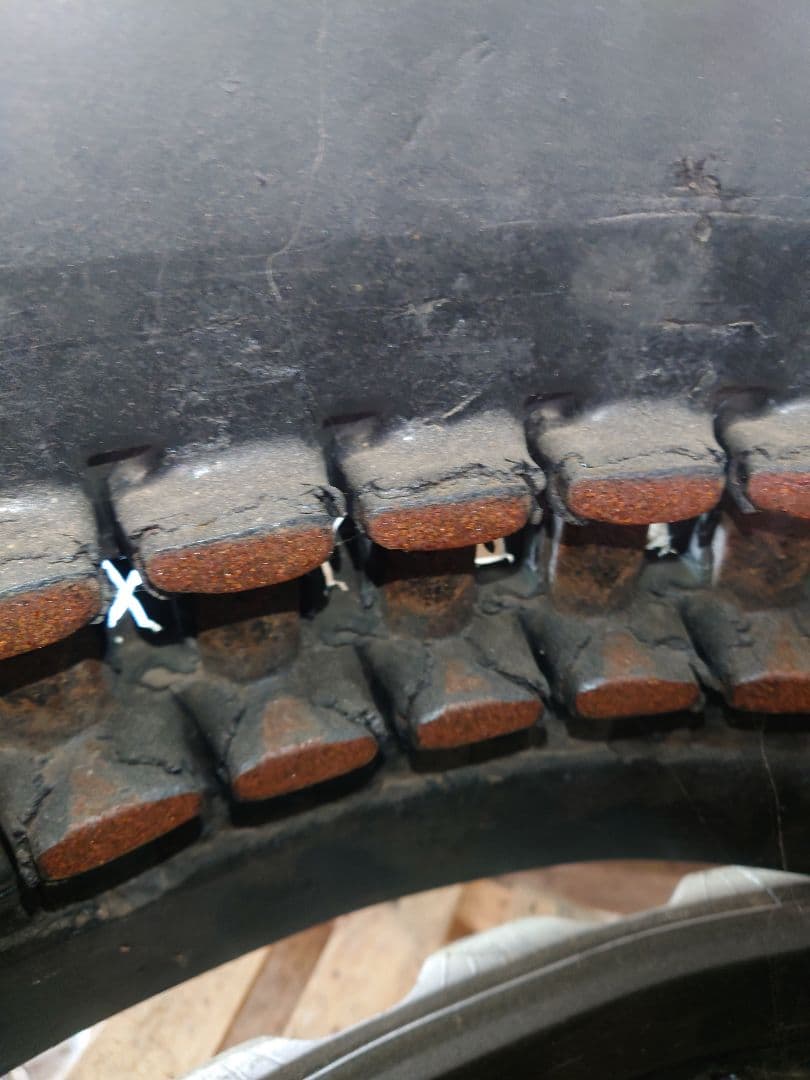 三菱　キャタピラー ゴムクローラー純正品