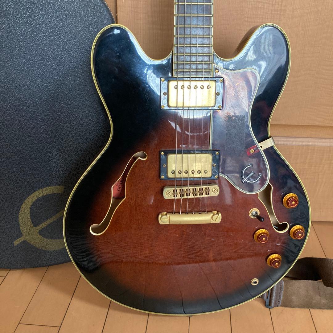 Epiphone GIBSON　Sheraton IIセミアコ専用ケースジャンク