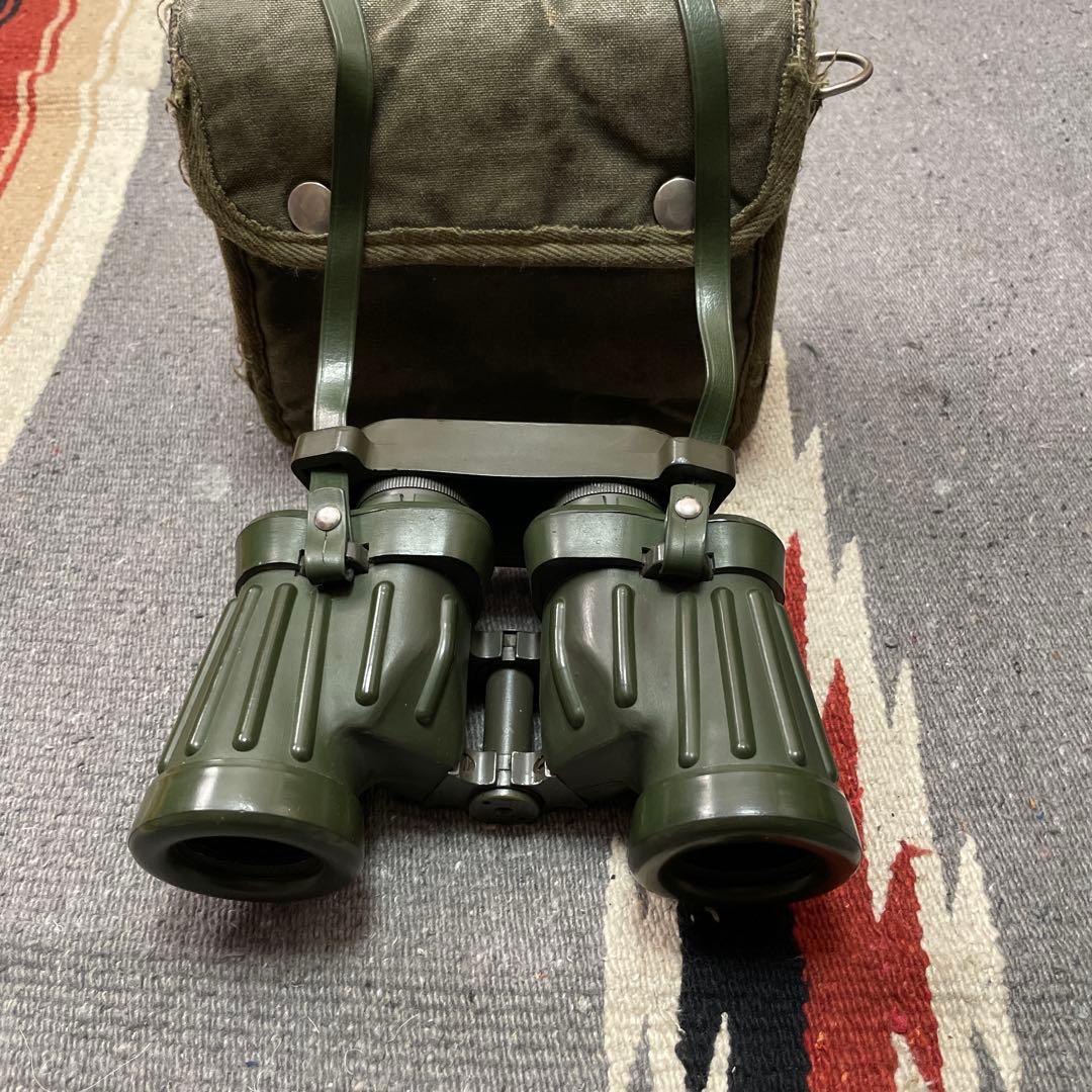 自衛隊　双眼鏡