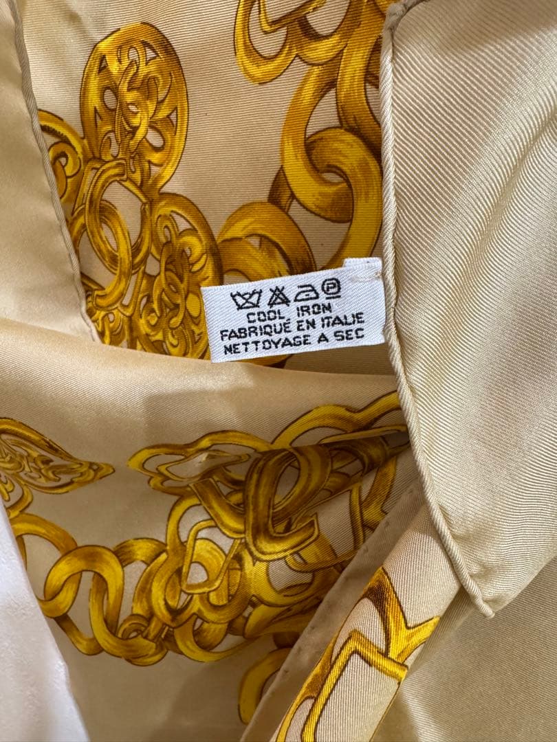 ★【美品】CHANEL シルクスカーフ ベージュ・ゴールド USED品★