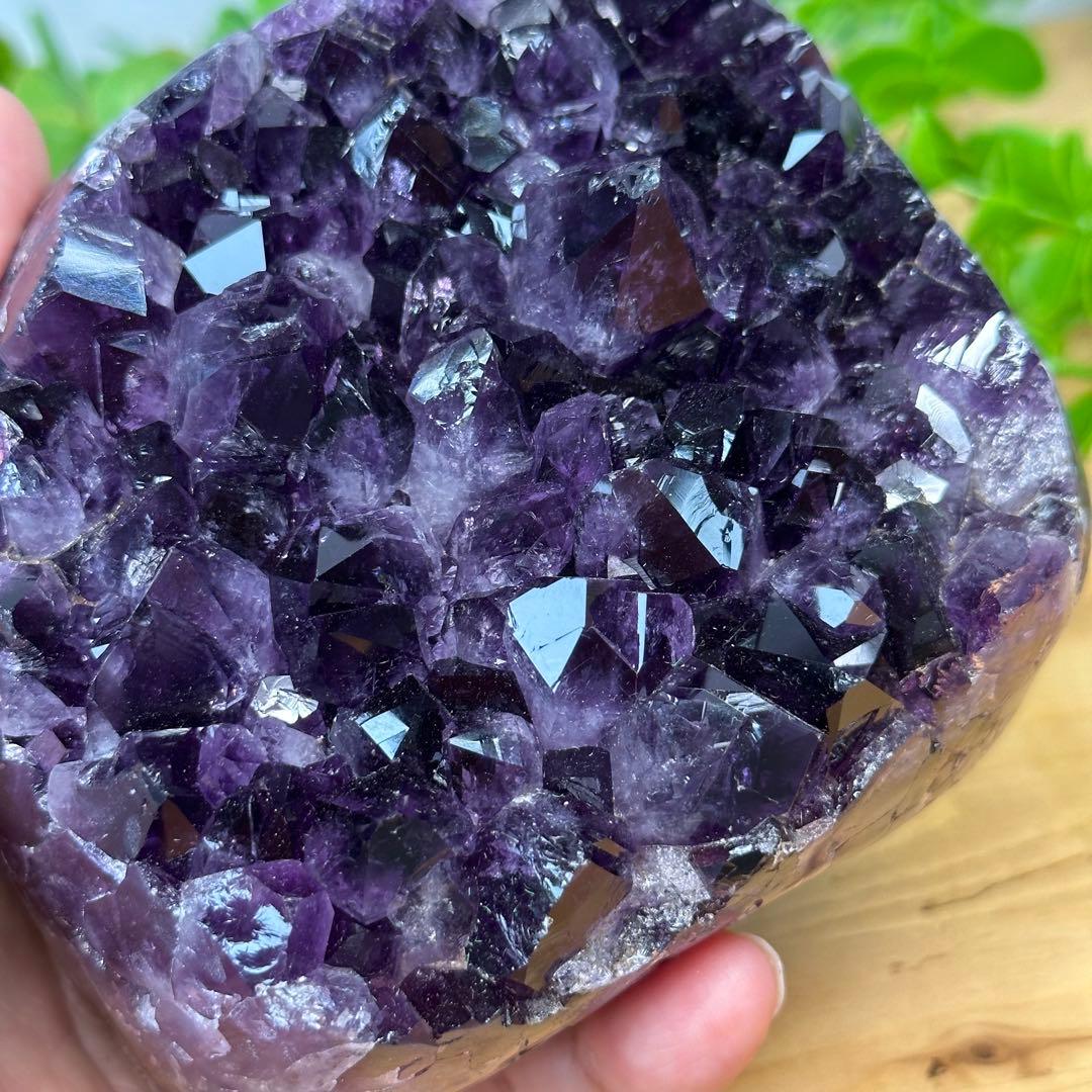 アメジスト クラスター 置き物 原石 1.47kg ブラジル産