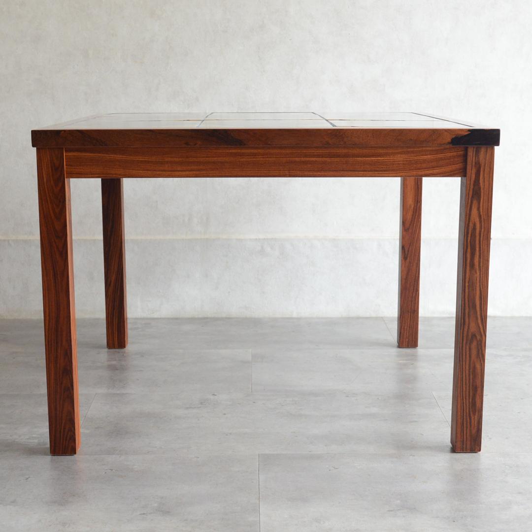 デンマーク 北欧ヴィンテージ タイルトップ ローテーブル ローズウッド 北欧家具