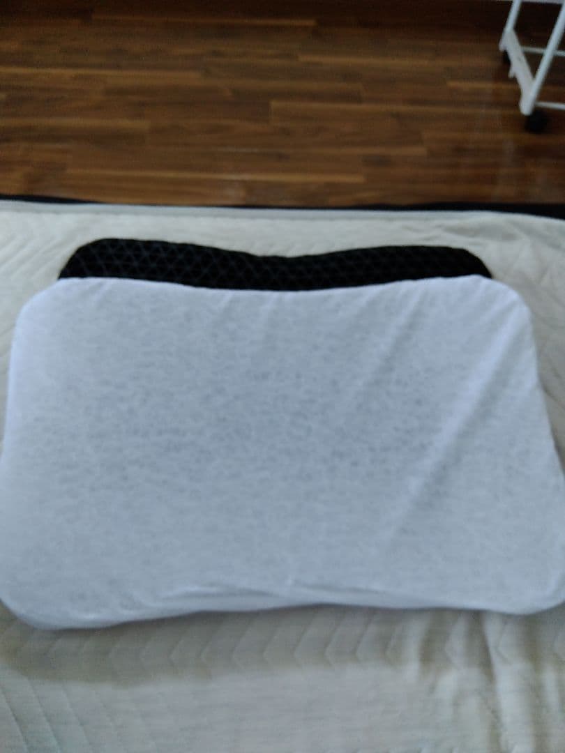 ひつじのいらない枕　fit