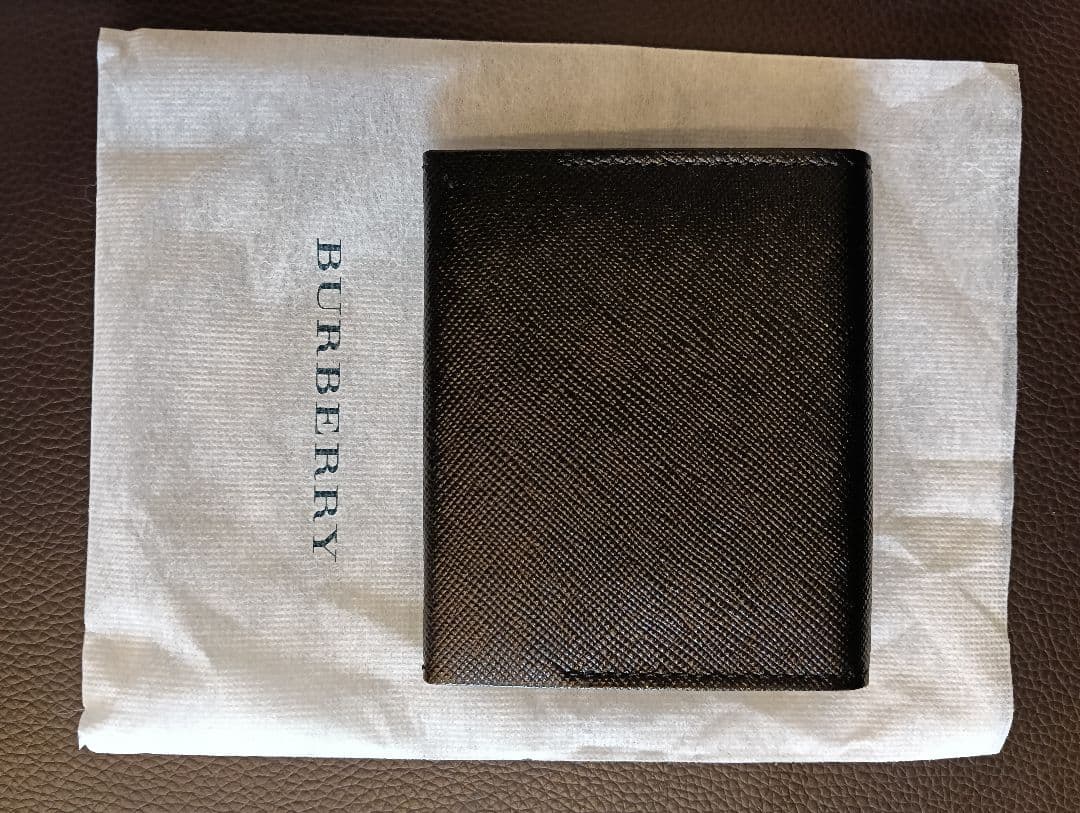 BURBERRY ケース FN 5505 09 ブラック