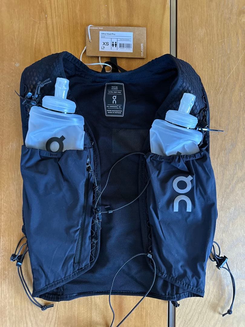 完売品【On】Ultra Vest Pro