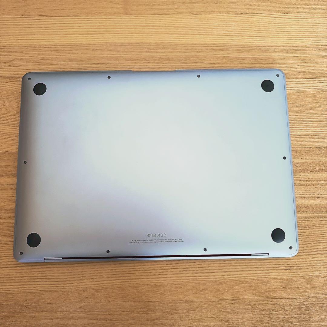 MacBook本体 Apple MacBook Air m1 8GB 256GB