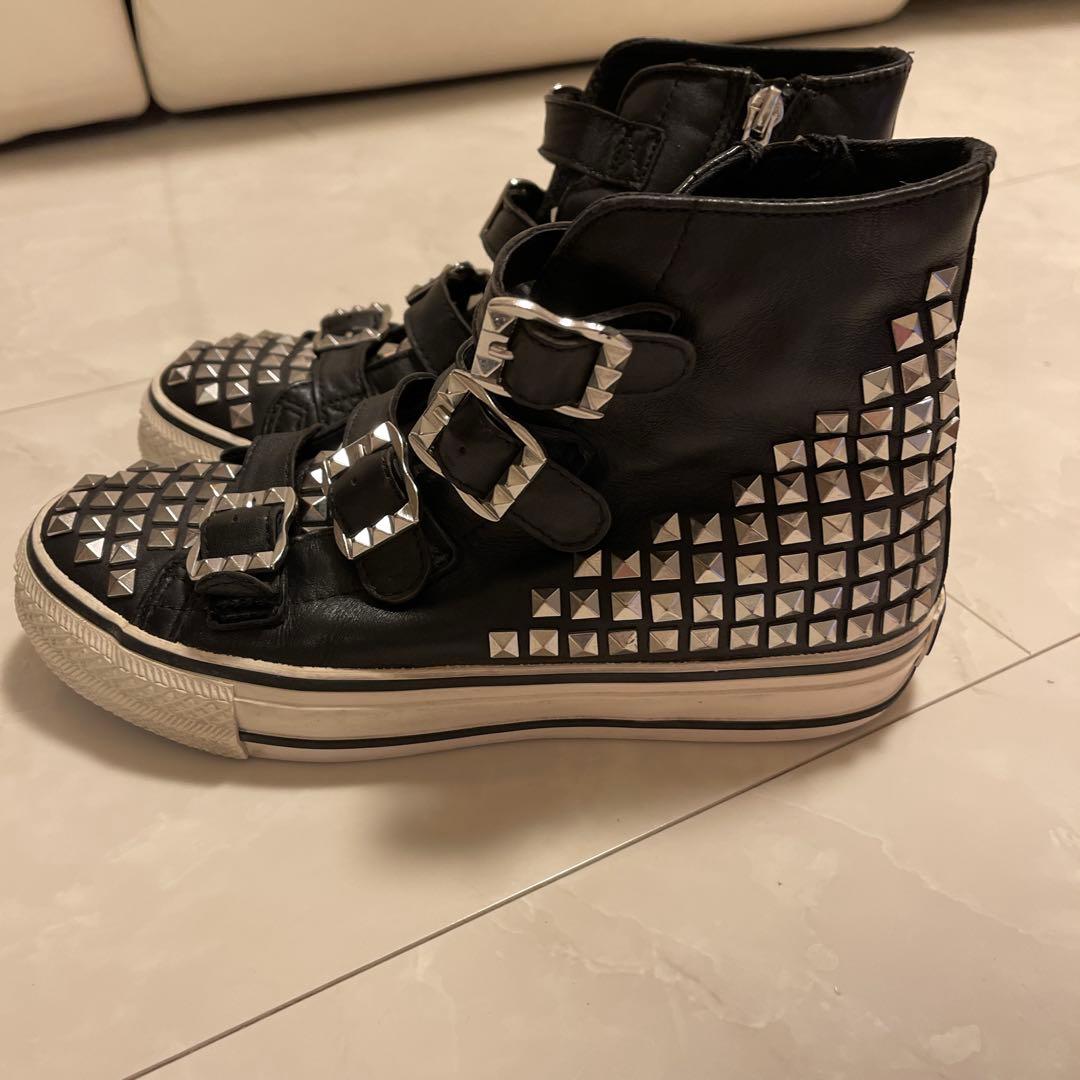 週末SALE ASH アッシュ　ハイカットスニーカー　スタッズ装飾