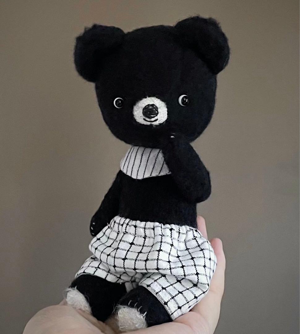 控えめな黒熊さん アーティストベア テディベア 海外作家様 ハンドメイド