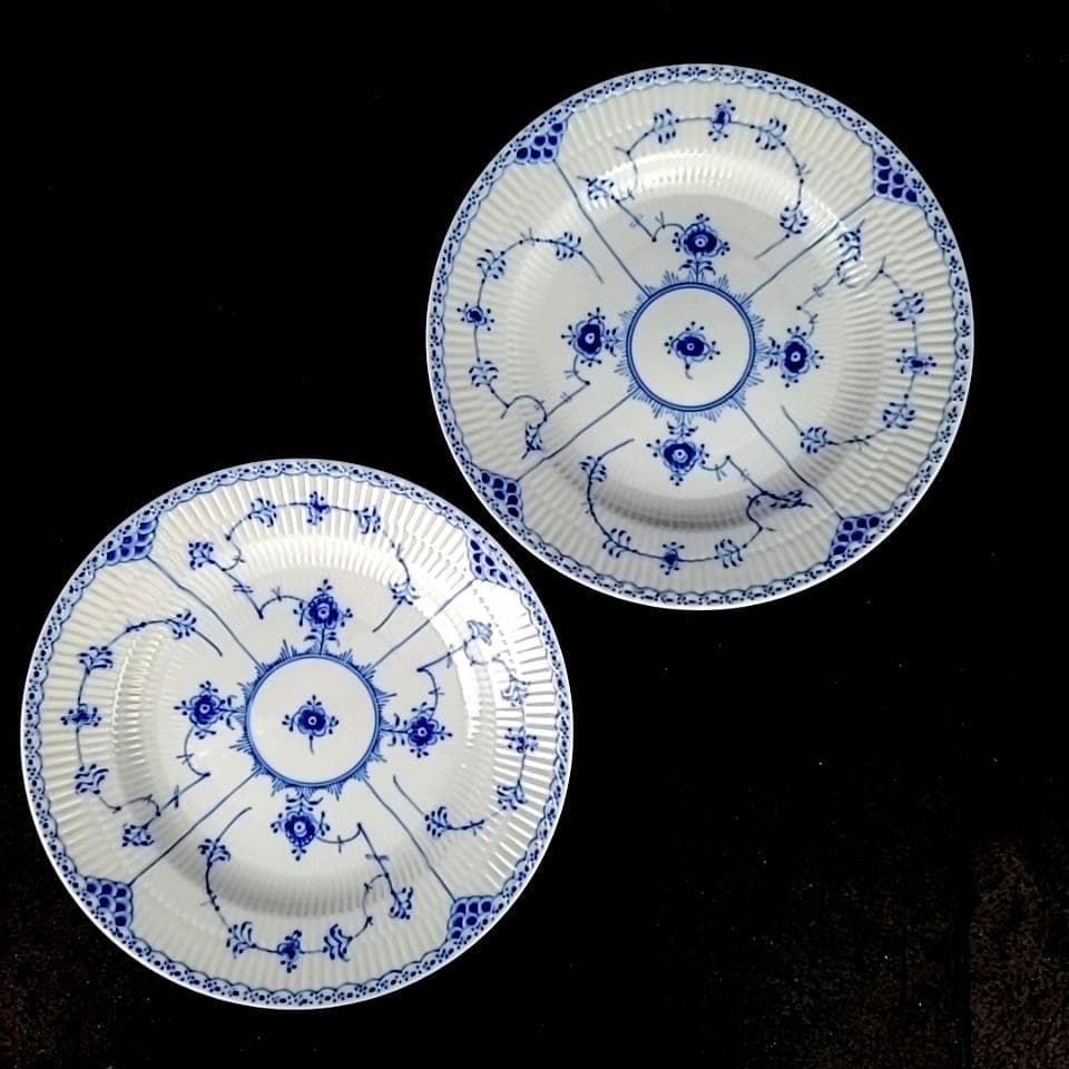 ◆美品◆ロイヤルコペンハーゲン　ブルーフルーテッド　ハーフレース　2枚　プレート