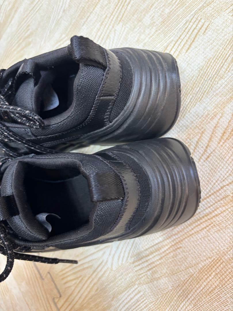 UGG CALLE LACE/ローカットスニーカー　22.5