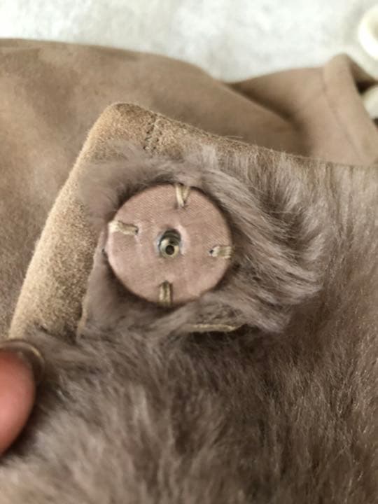 マックスマーラの　ムートンコート