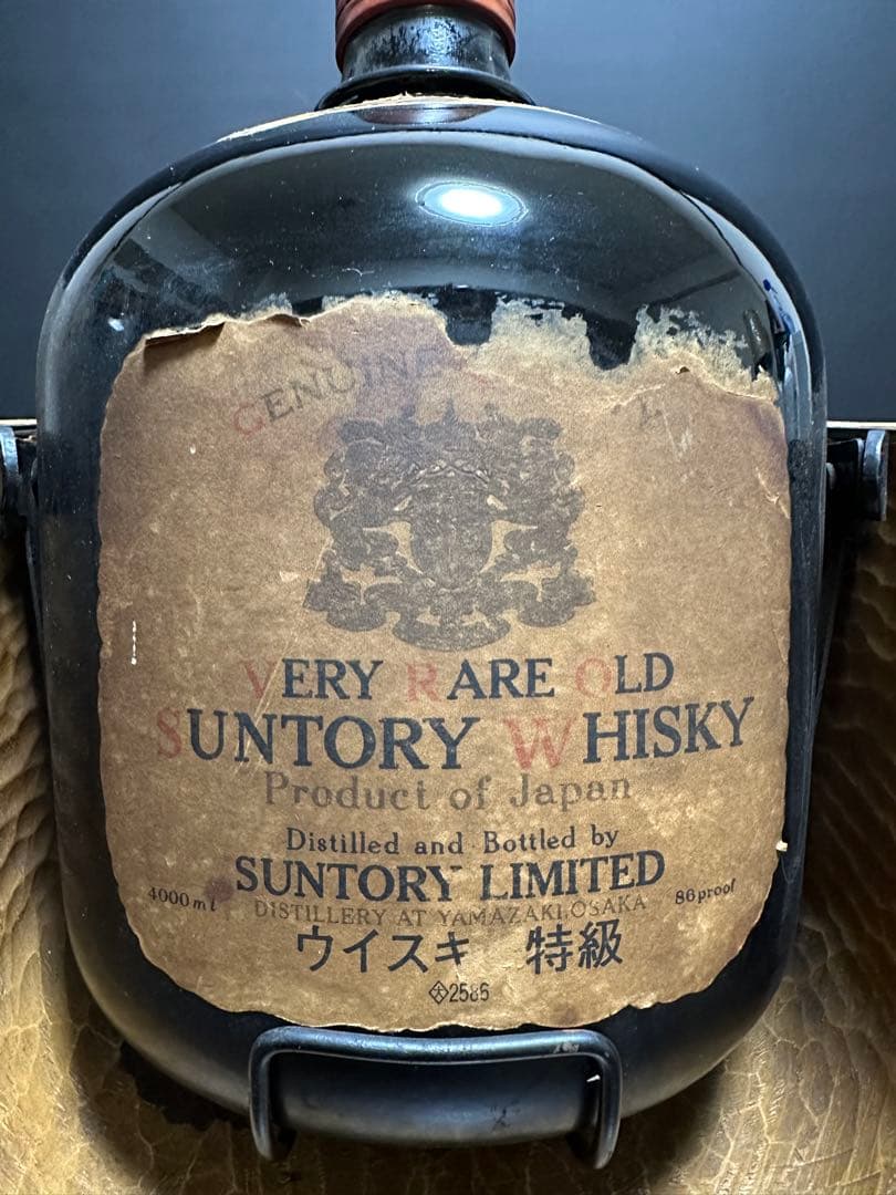 未開封　サントリーウイスキー SUNTORY WHISKY 飾台 4000ml