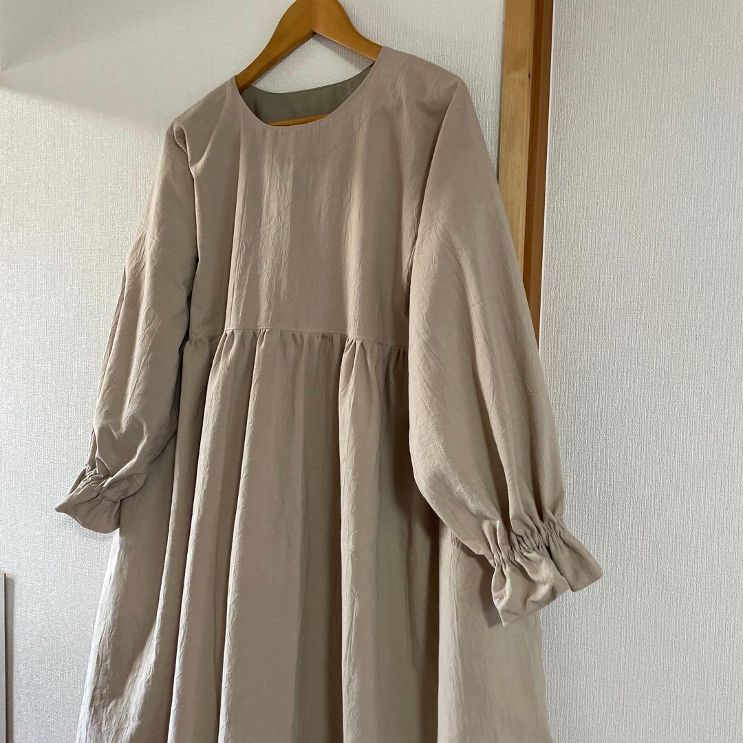 あんおでん♪様　ワッシャー　キャンディーお袖のワンピース