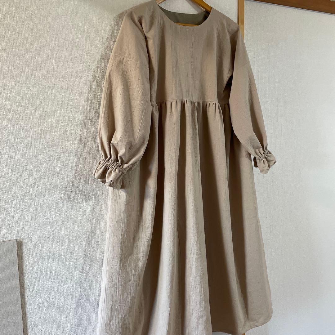 あんおでん♪様　ワッシャー　キャンディーお袖のワンピース