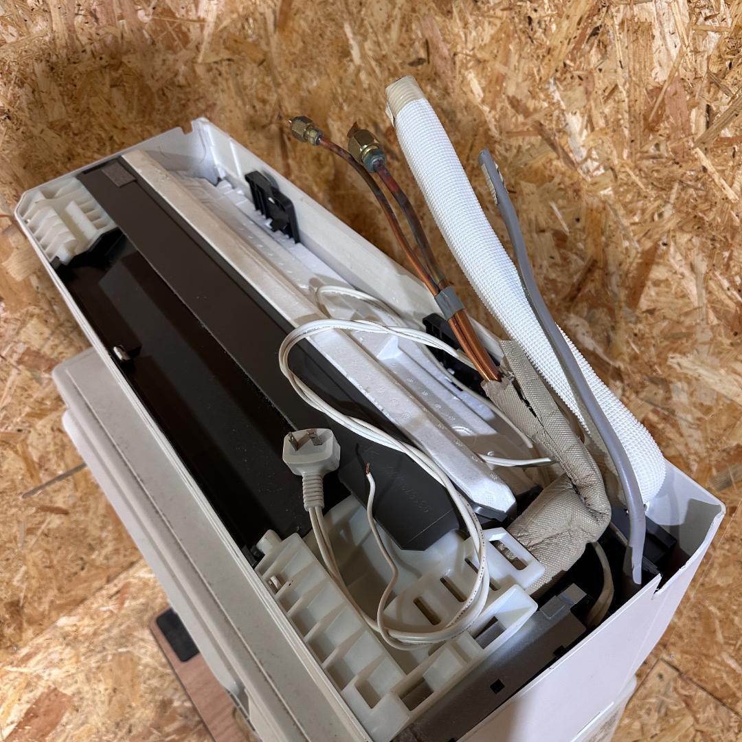 エアコン　4.0kw 富士通　2023年製 AS-C403N-W