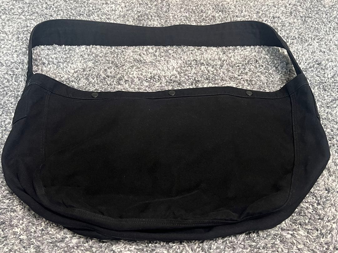 HYSTERIC POST CHILL OUT メッセンジャーバッグ ブラック