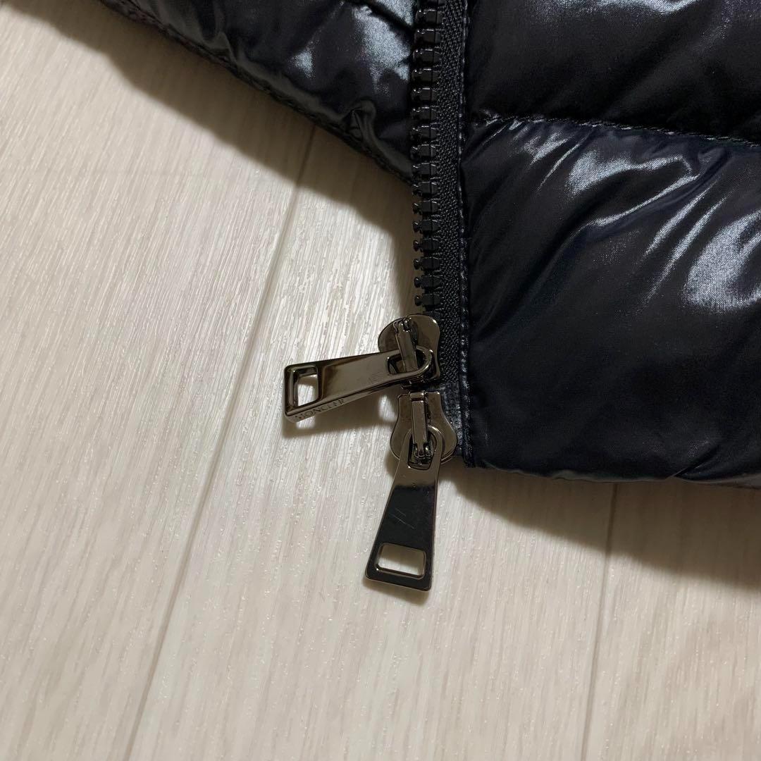 極美品⭐️MONCLER GHANY ブラック ダウンベスト　4D163