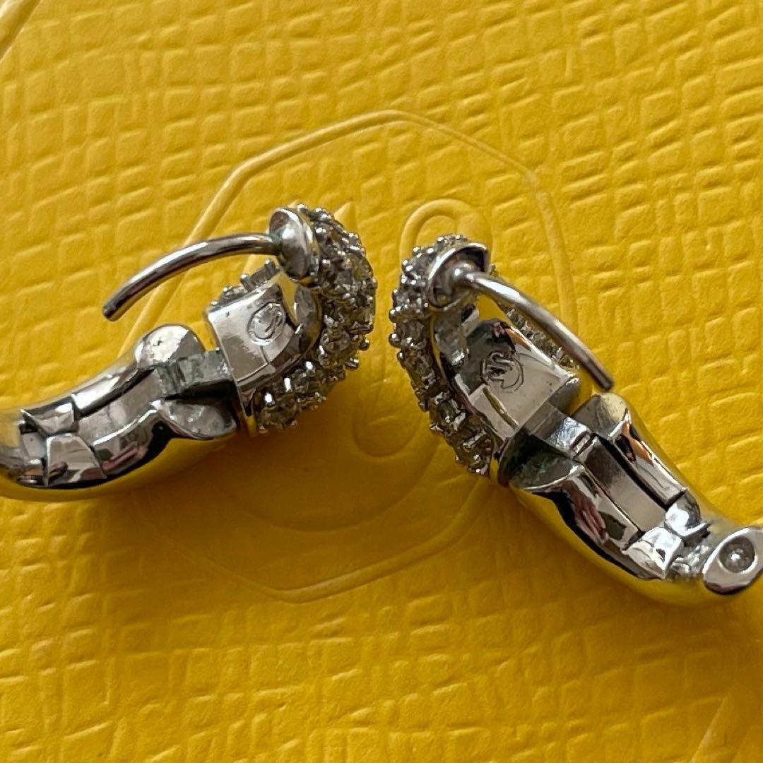 美品【定価2.2万】スワロフスキー ピアス　Sublima シルバー 正規品