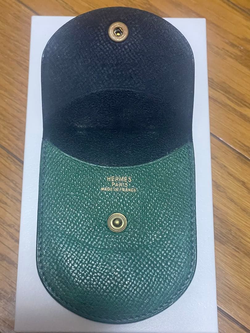 HERMES ダークグリーン ケース